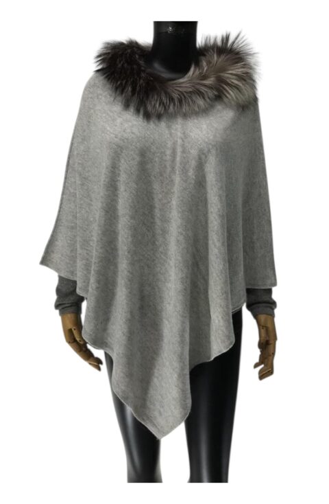 Cashmere Knitted Poncho with Neck Fur