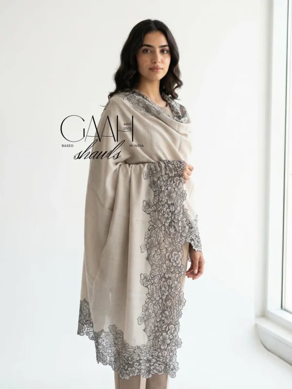 Pashmina Lace Shawl With Four Side Lace