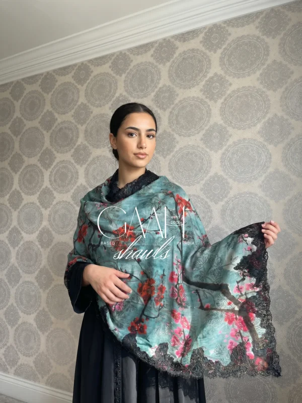Pashmina Ombre Shawl With Swarovski and Lace Border
