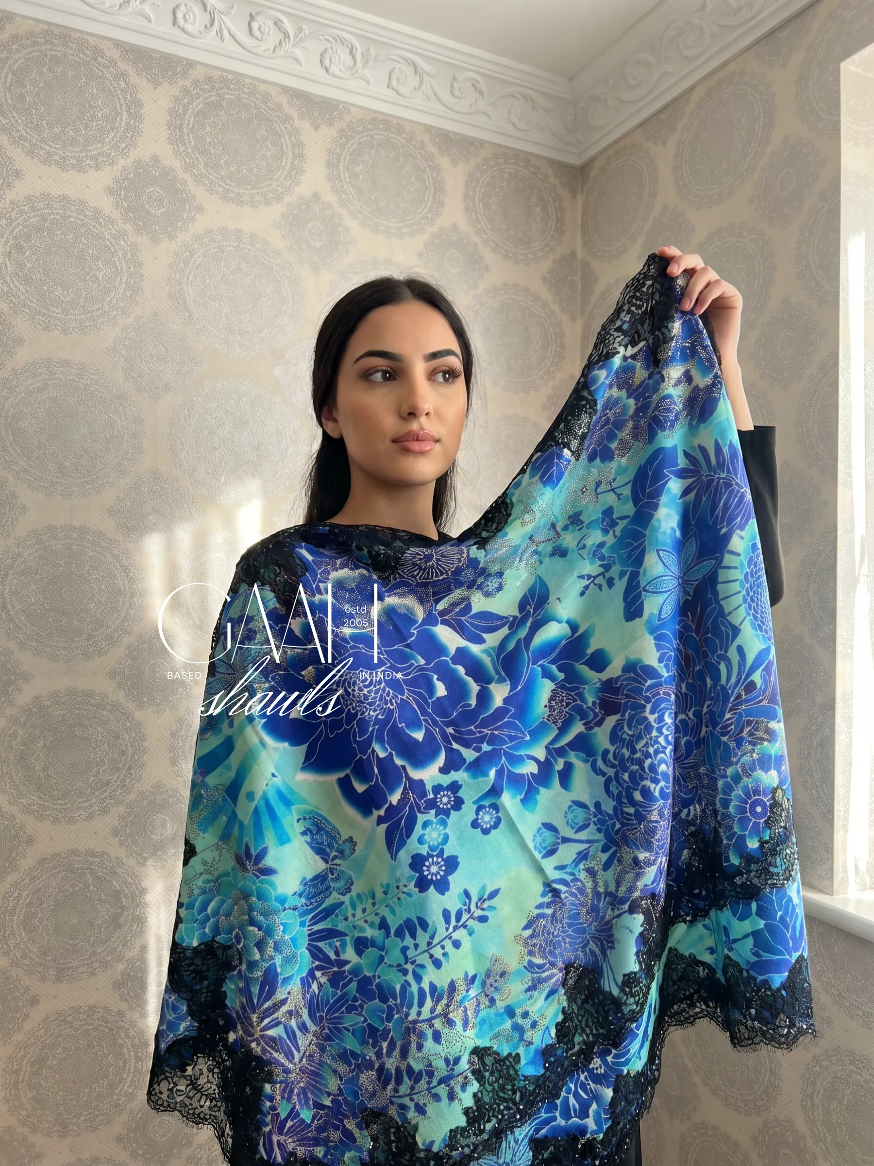Printed Swarovski Lace Pashmina Shawl Printed Swarovski Lace Pashmina Shawl