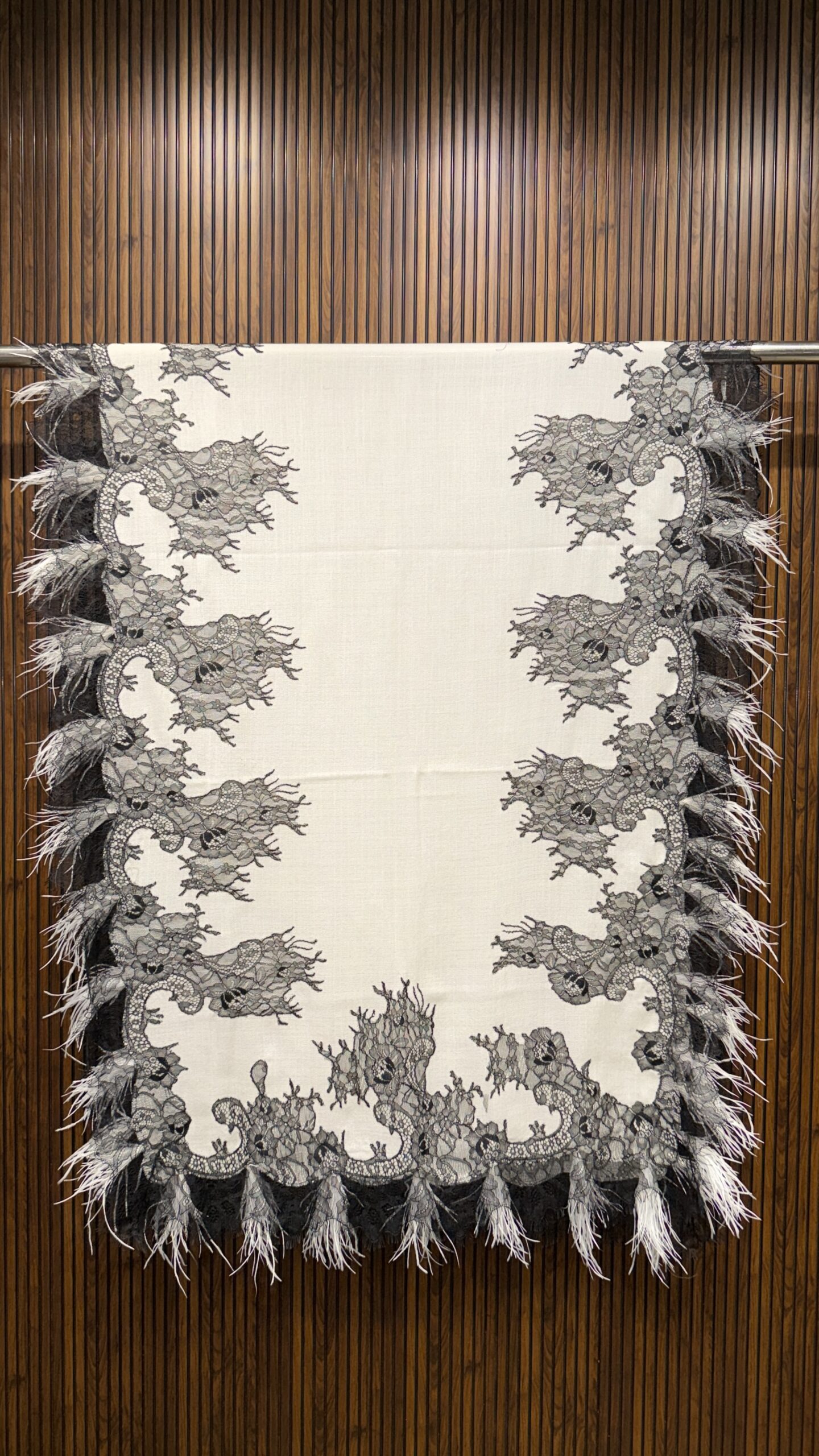 pashmina lace shawl with 4 side feathers