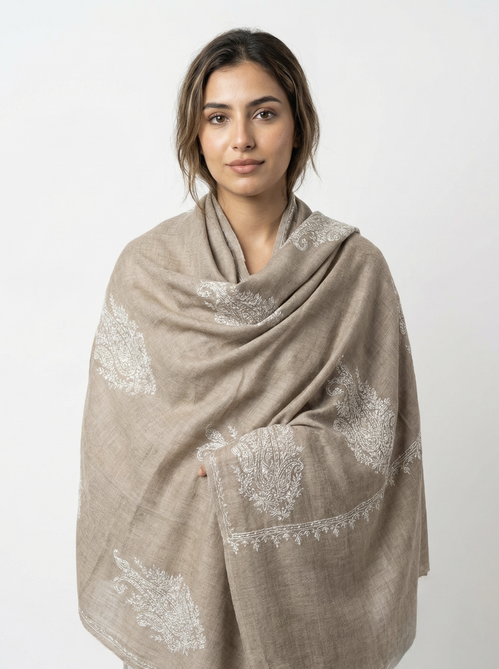 pure pashmina shawl with hand sozni embroidery