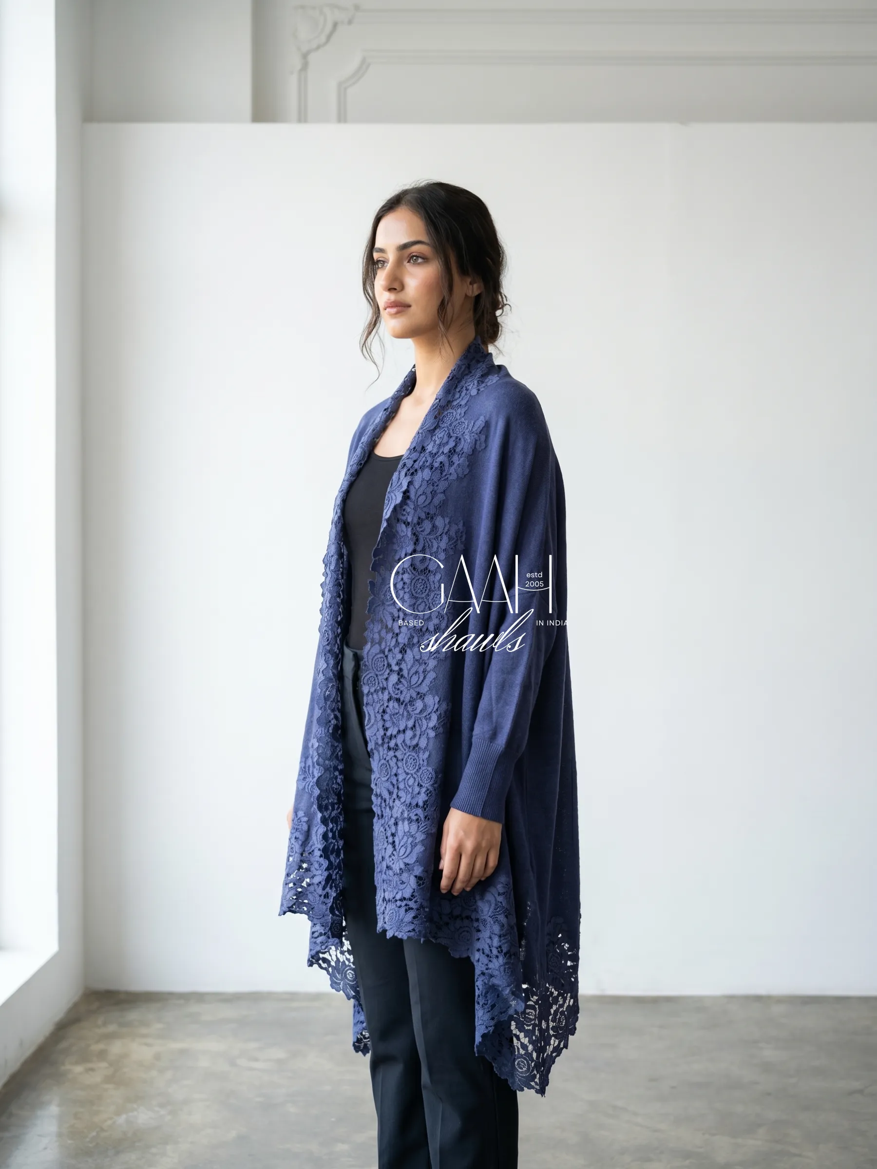 Cashmere Knitted Shrug With Lace