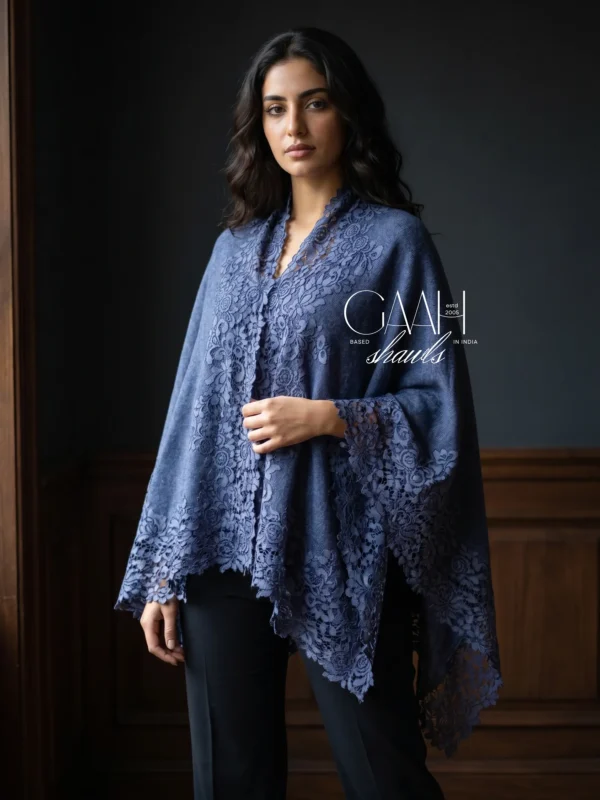 Cashmere Knitted Cape With Lace
